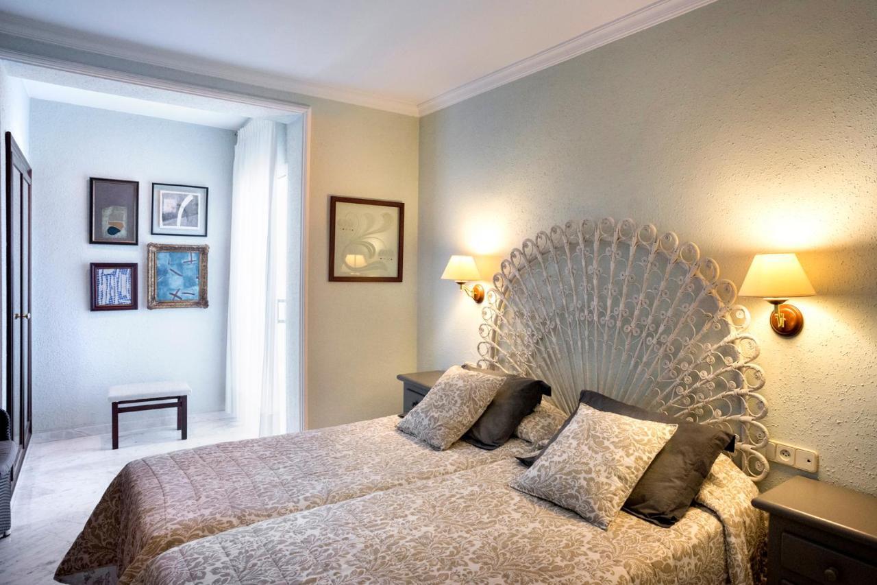 Hotel El Moli Сан-Пера-Пасказо Екстер'єр фото